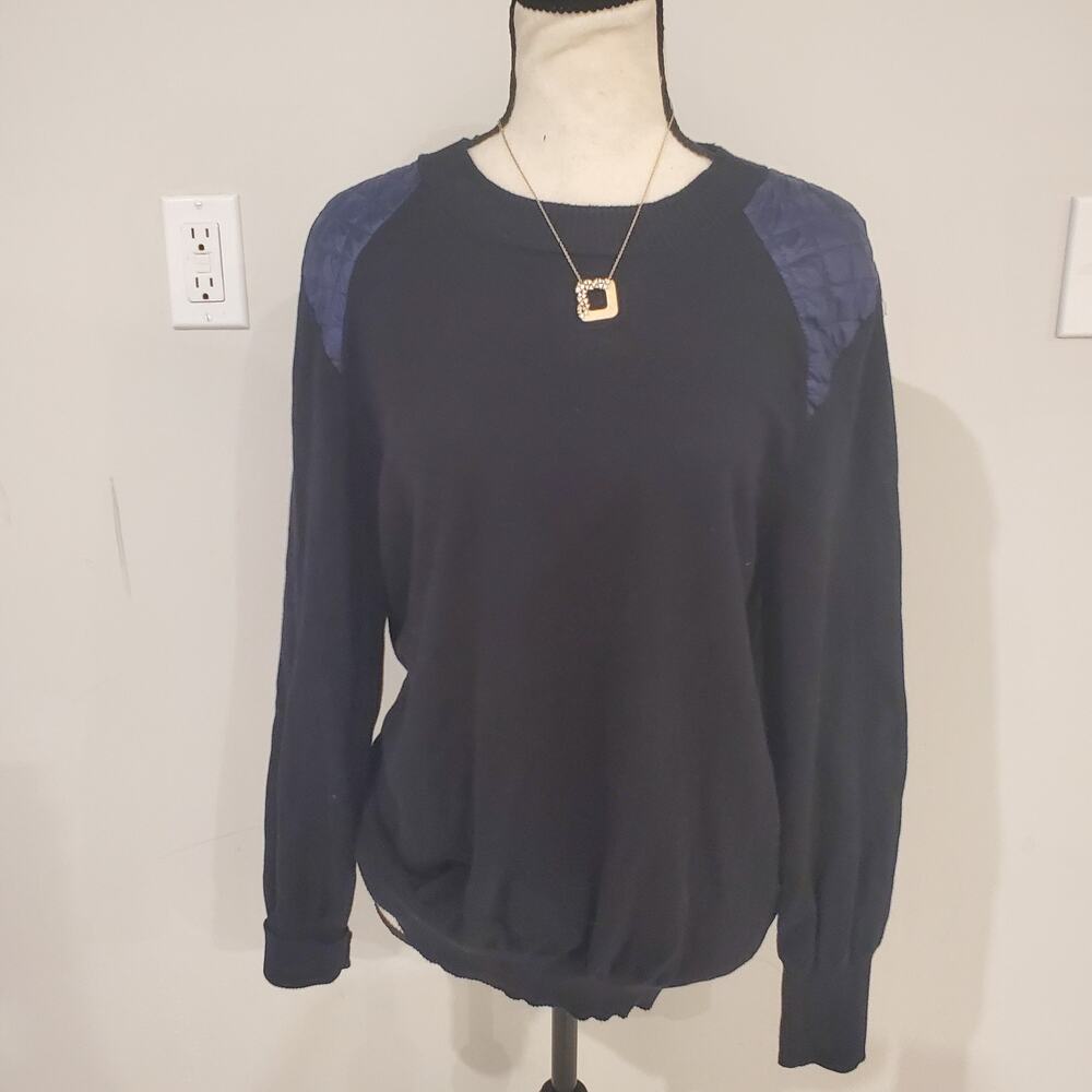 MC Maternity Black Quilted & Knit Sweater sz L